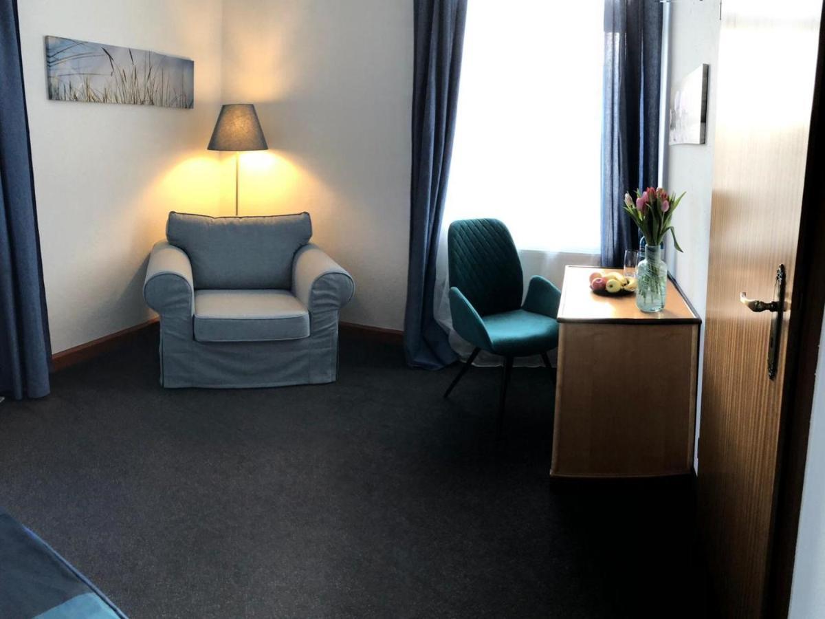 Hotel Zur Koeppe Бад Клостерлаусниц Екстериор снимка